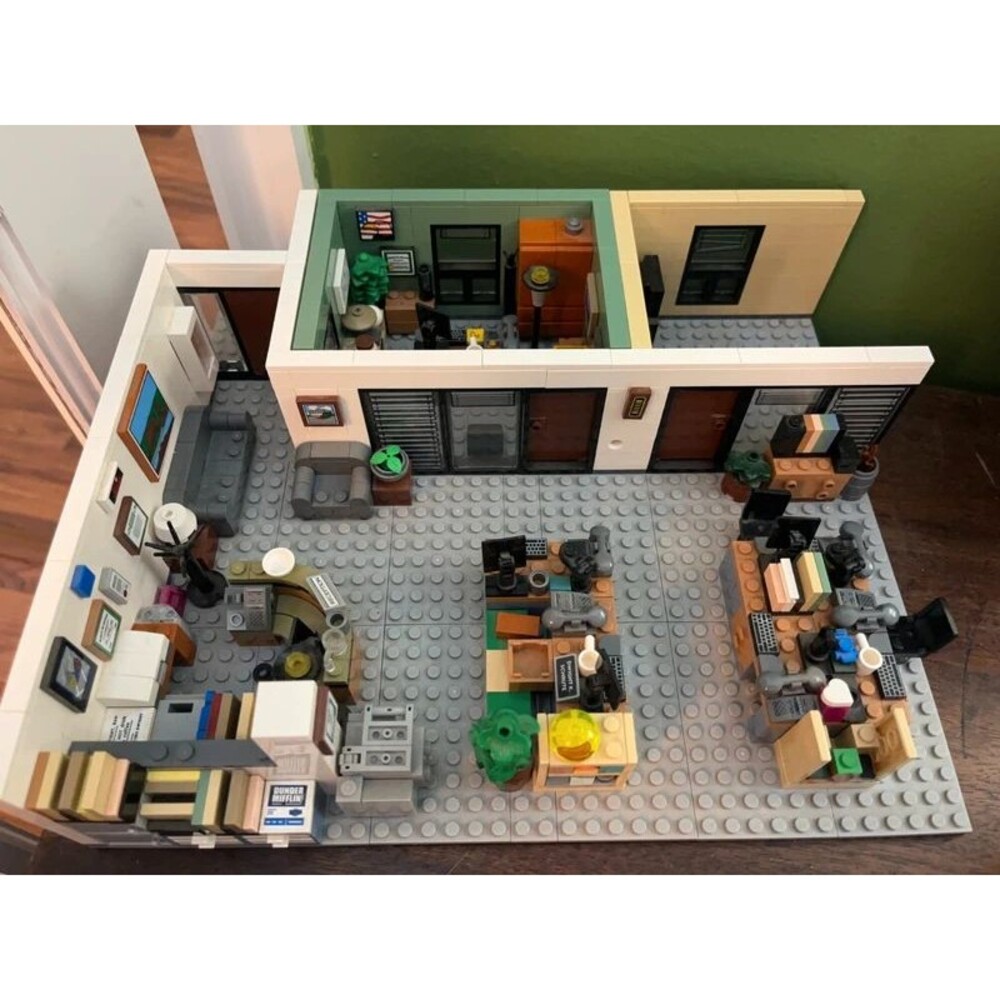 LEGO Ideas The Office (21336), No Minifigs